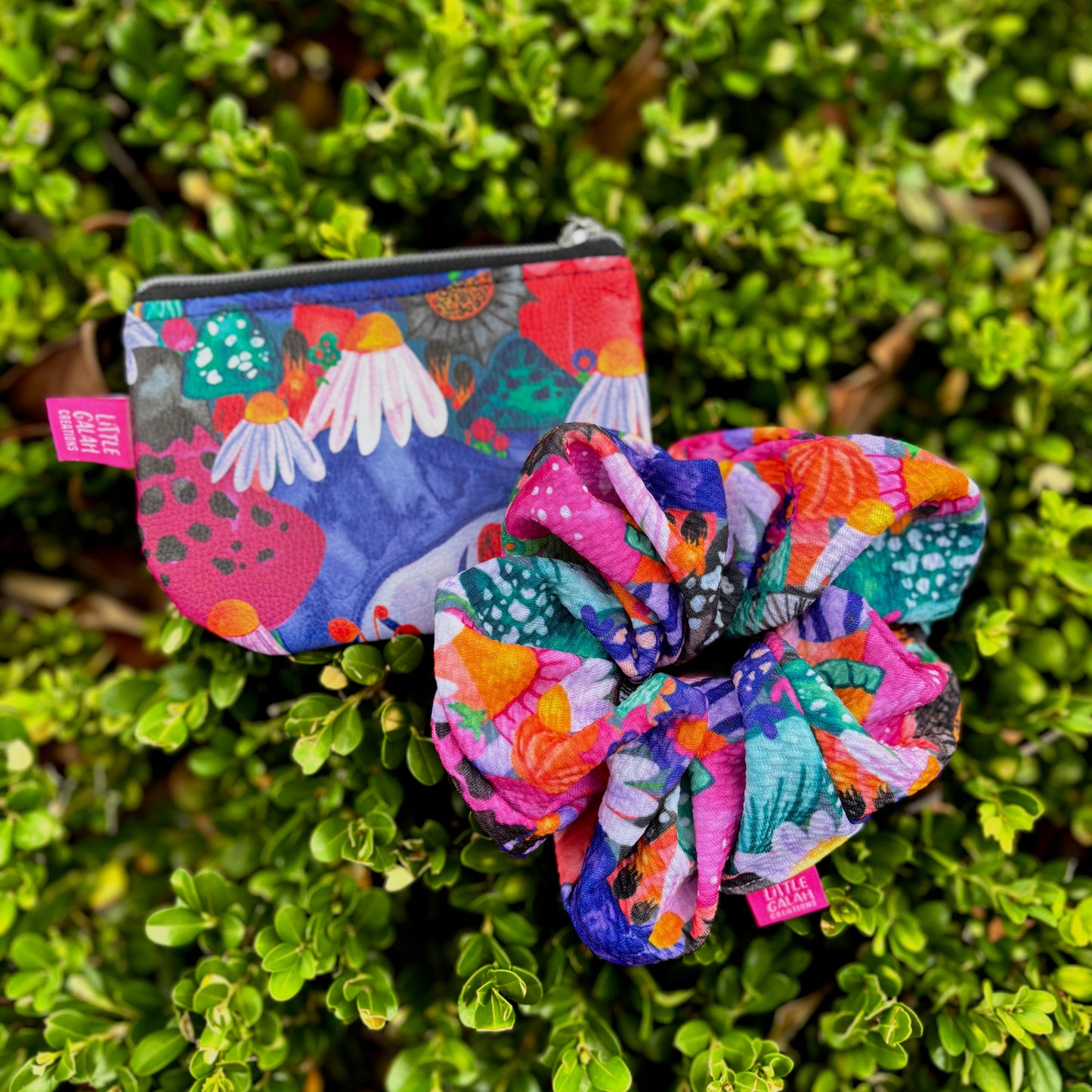 Small Purse & Scrunchie Gift Set