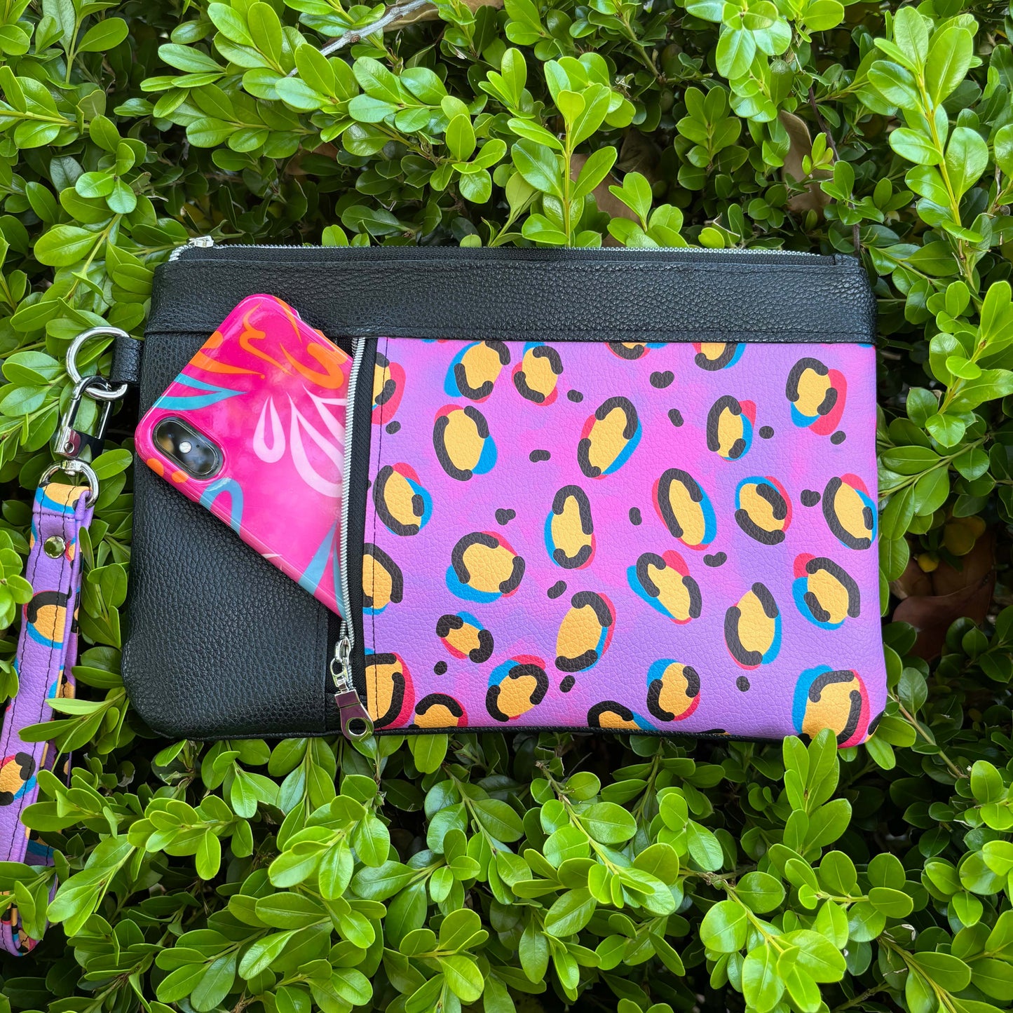 Kasey Clutch - Pia